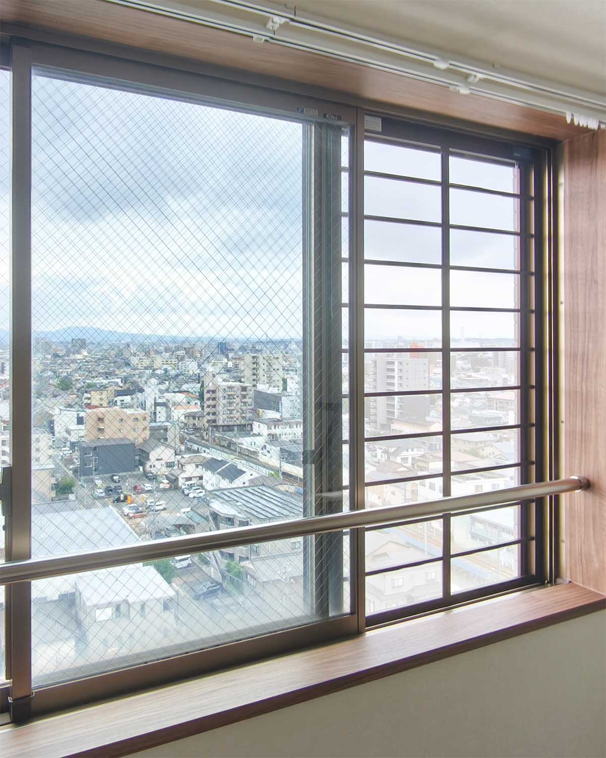 転落防止窓柵おっとセーフ – 転落防止窓柵のおっとセーフ